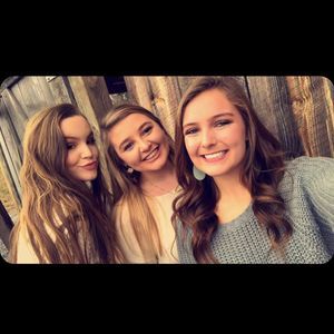 Meet your Posher, Andrea bailey